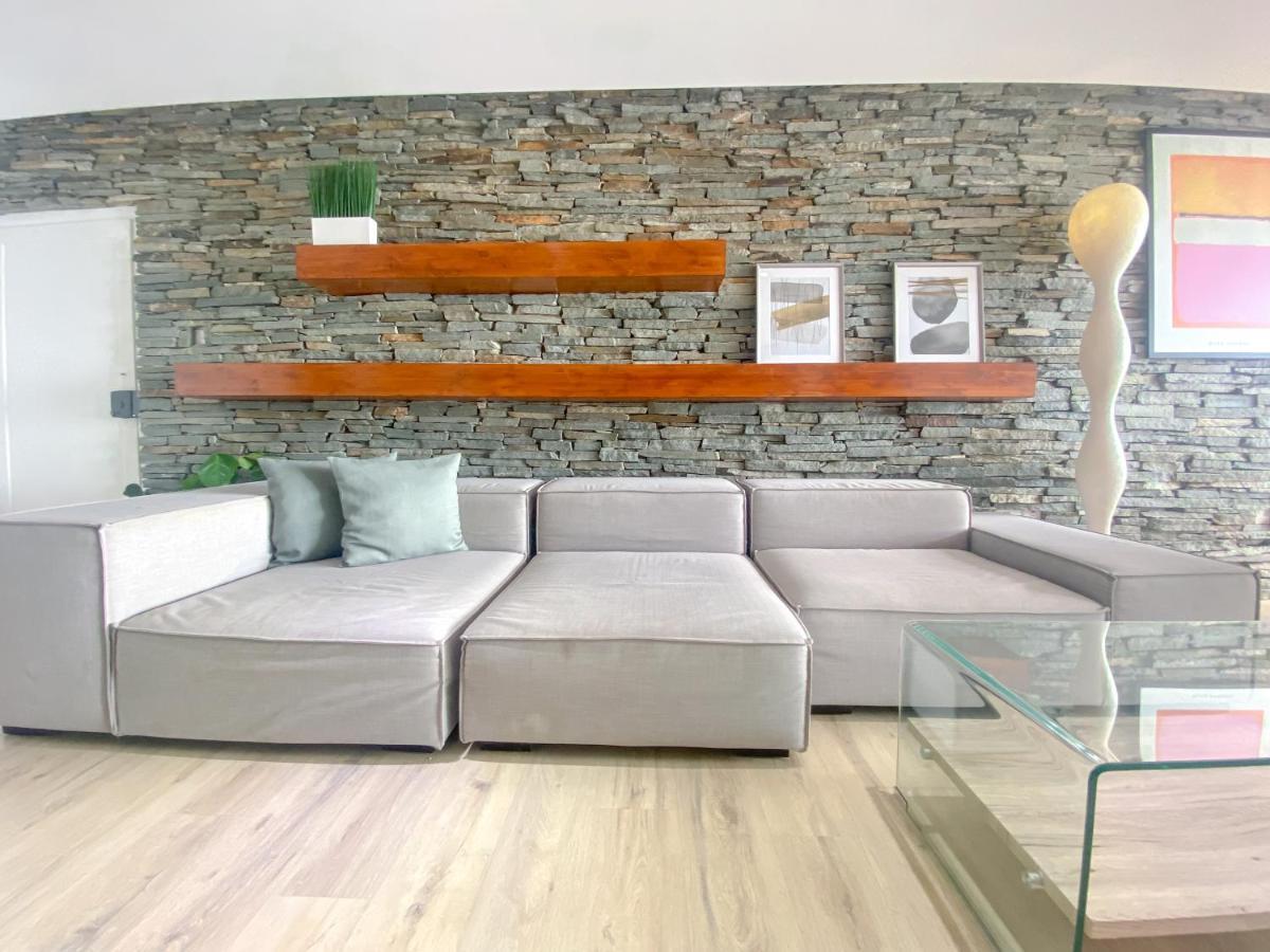 Phaedrus Living: Seaview Luxury Flat Athina Grenada Apartamento Pafos Exterior foto