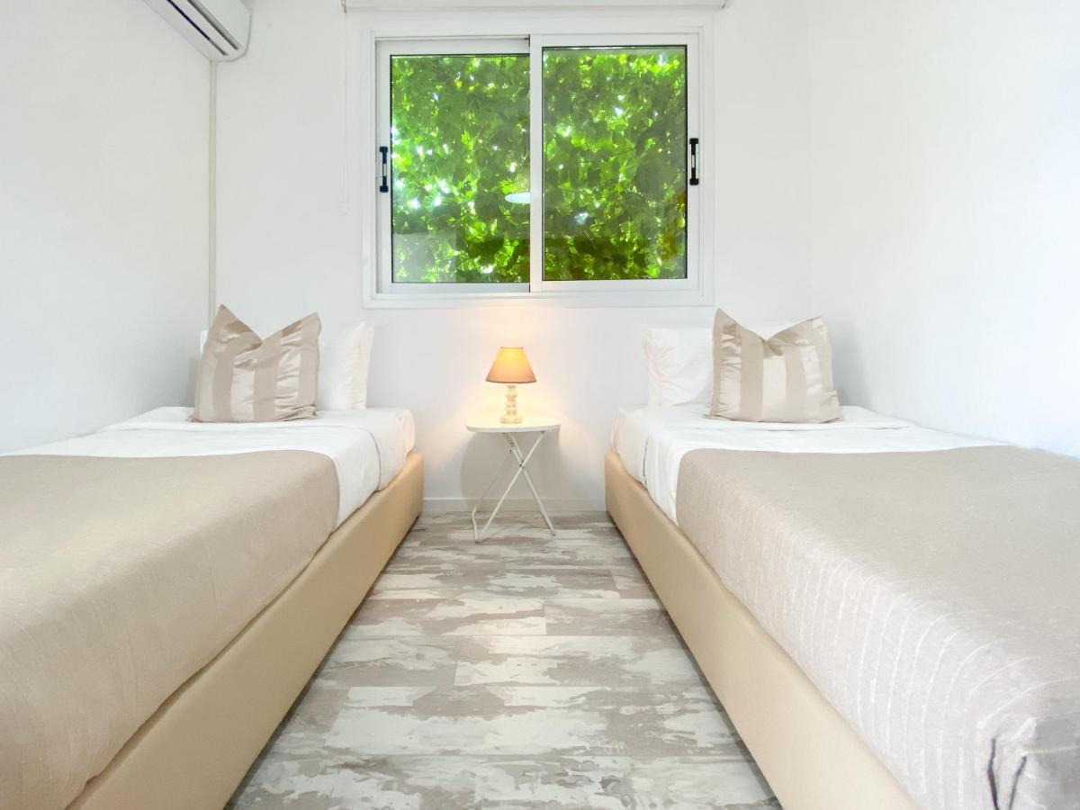 Phaedrus Living: Seaview Luxury Flat Athina Grenada Apartamento Pafos Exterior foto